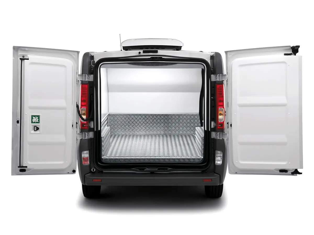 Renault Trafic II Рестайлинг Фургон — 照片 8