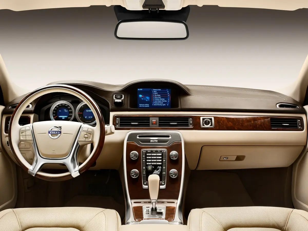 Volvo S80 II Рестайлинг Седан — сүрөт 6