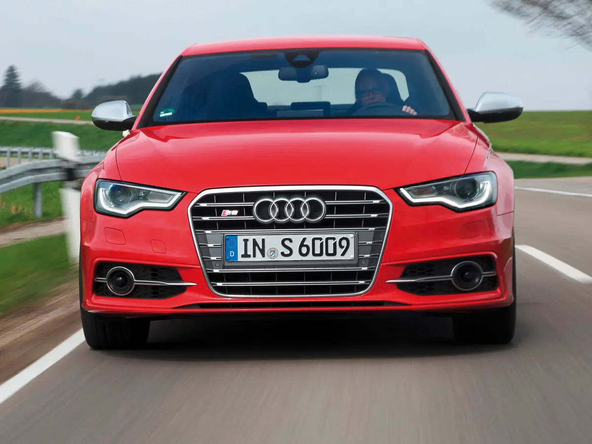 Audi S6 IV (C7) Седан — сүрөт 3