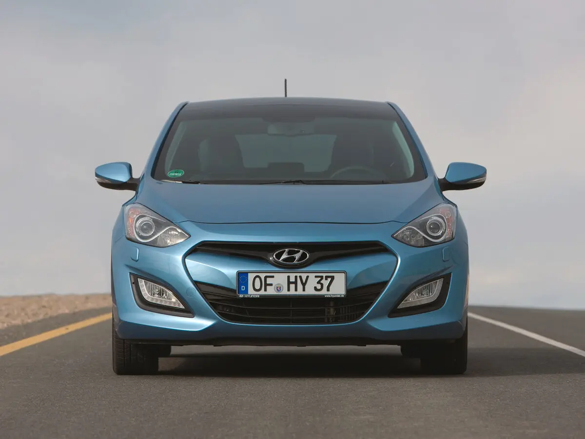 Hyundai i30 II Хэтчбек 5 дв. — фото 3