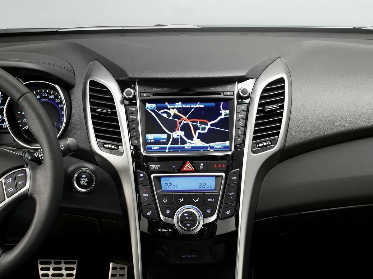 Hyundai i30 II Хэтчбек 5 дв. — фото 15