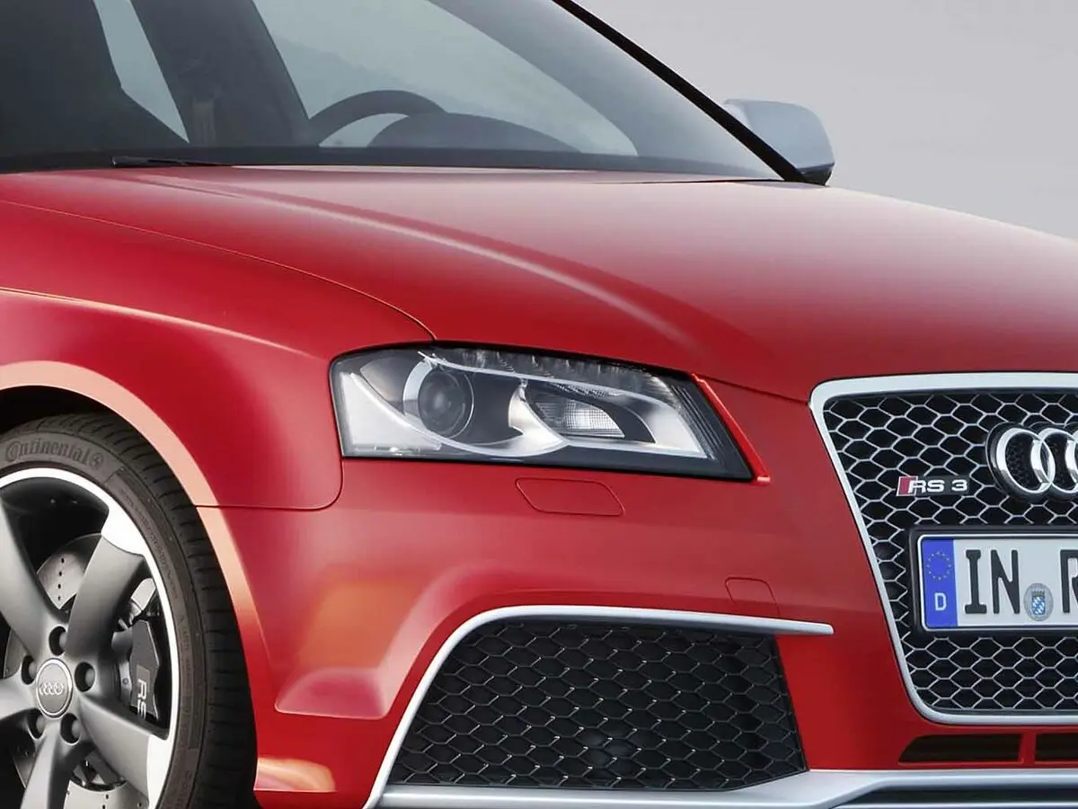 Audi RS 3 I (8P) Хэтчбек 5 дв. Sportback — сүрөт 12