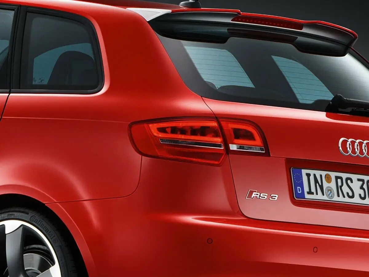 Audi RS 3 I (8P) Хэтчбек 5 дв. Sportback — сүрөт 13