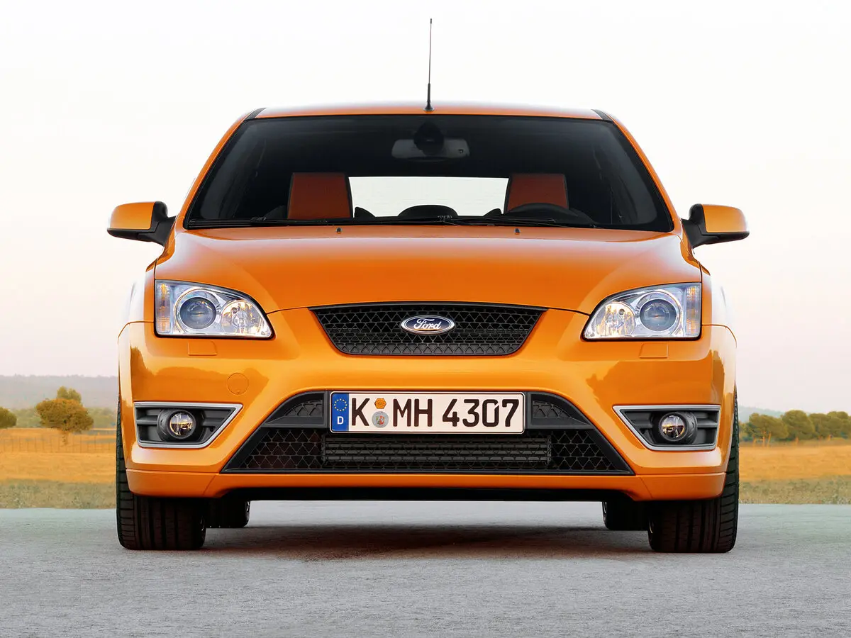 Ford Focus ST II Хэтчбек 5 дв. — сүрөт 3