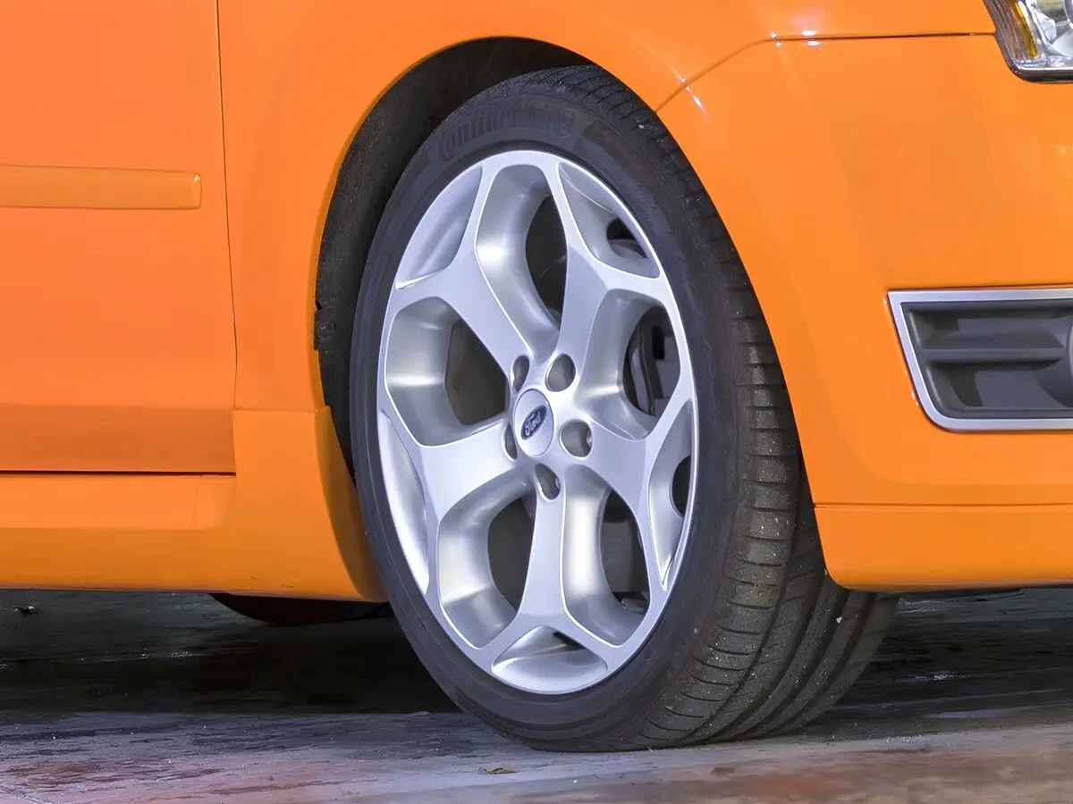 Ford Focus ST II Хэтчбек 5 дв. — сүрөт 8