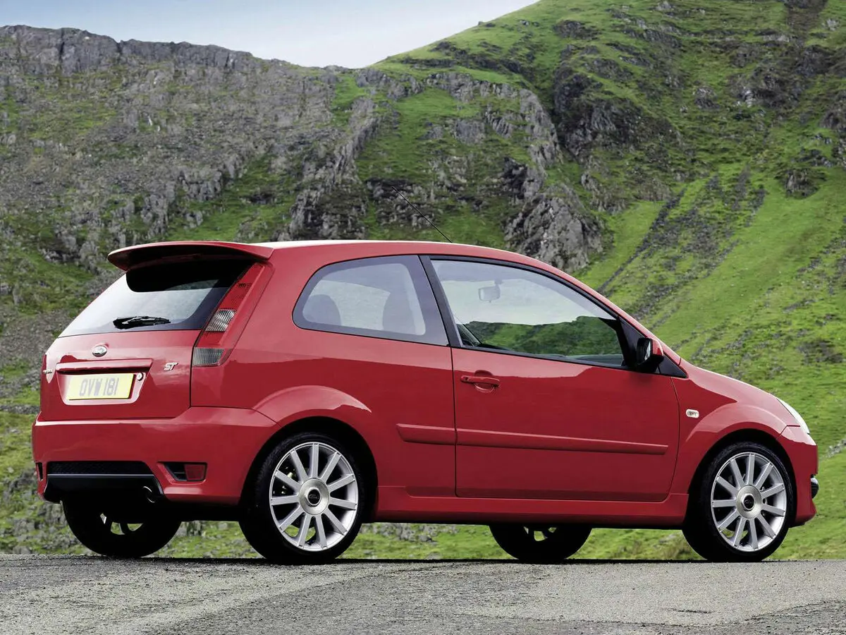 Ford Fiesta ST V Хэтчбек 3 дв. — сүрөт 4