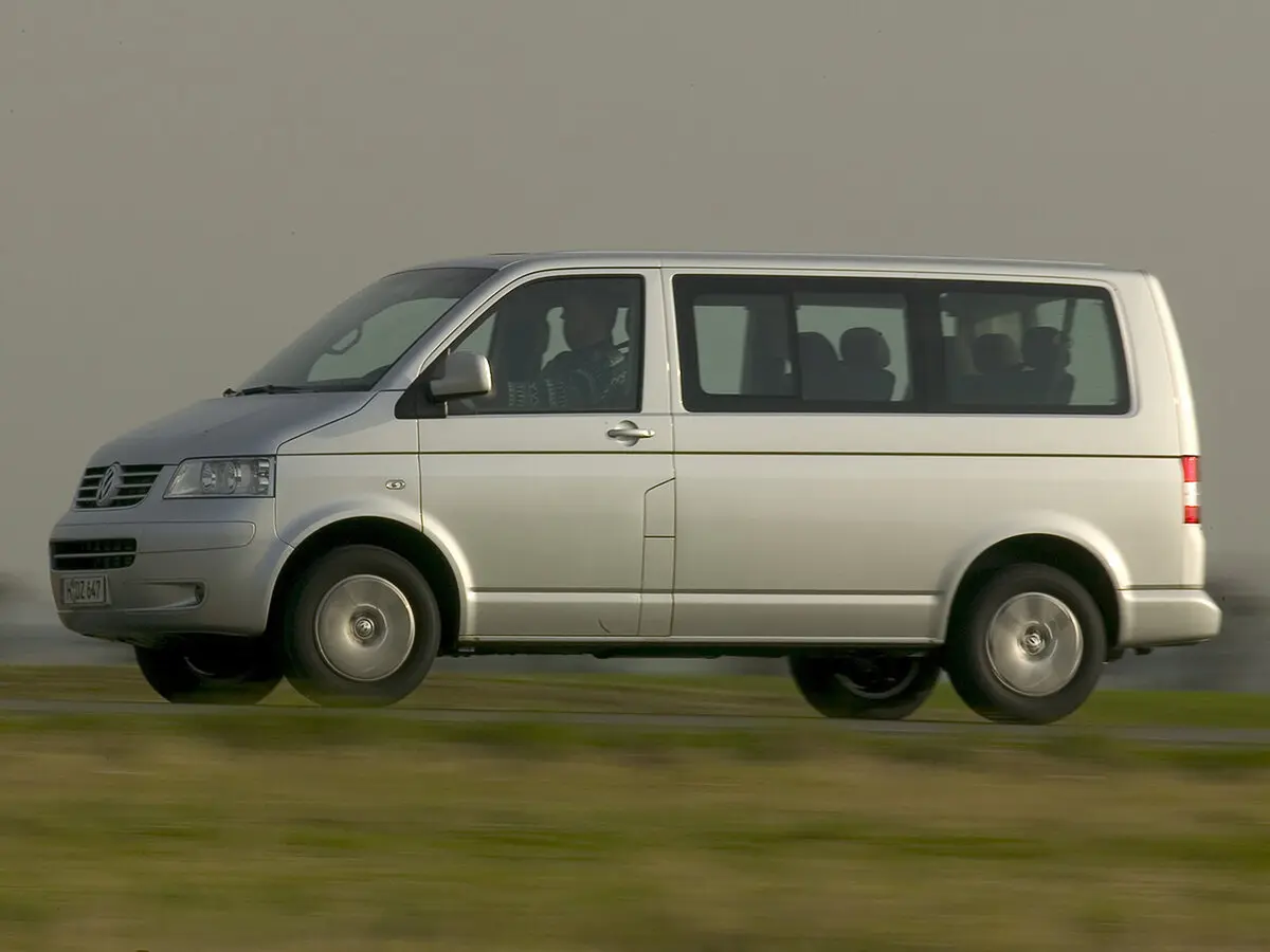 Volkswagen Caravelle T5 Минивэн SWB — сүрөт 2