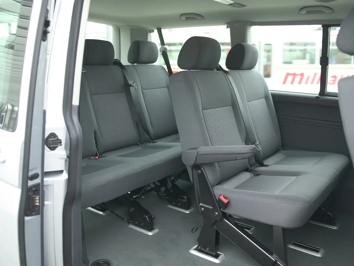 Volkswagen Caravelle T5 Минивэн SWB — сүрөт 9