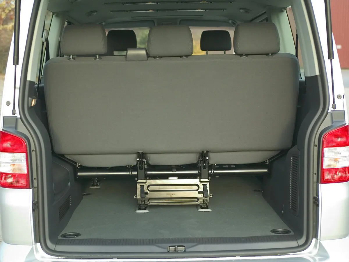 Volkswagen Caravelle T5 Минивэн SWB — сүрөт 10