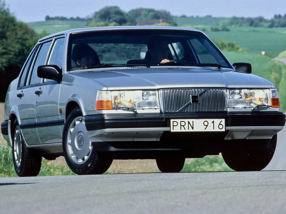 Volvo 940 1988 – 1998 Седан — photo 3