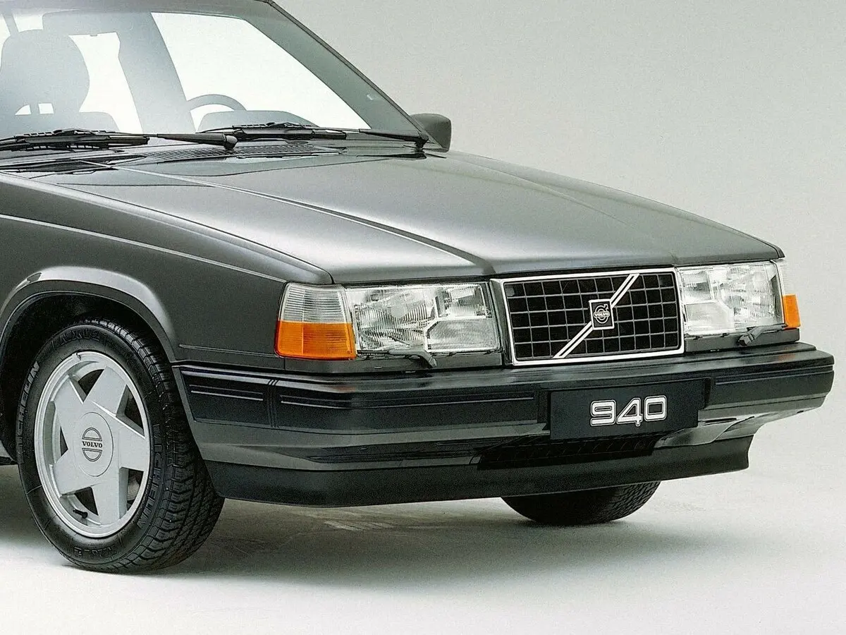 Volvo 940 1988 – 1998 Седан — photo 6