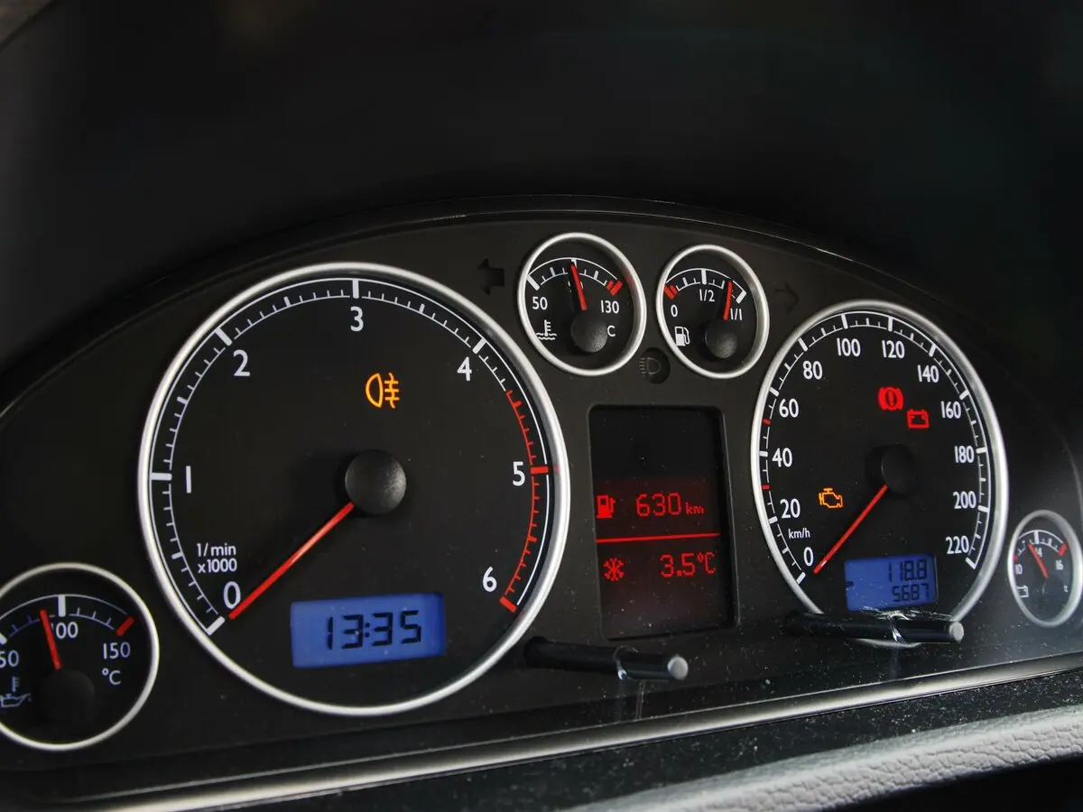 Volkswagen Multivan T5 Минивэн — фото 8
