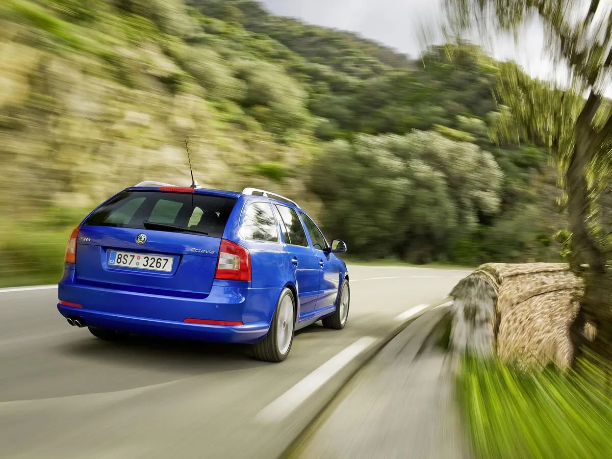 Skoda Octavia RS II Рестайлинг Универсал 5 дв. — photo 4