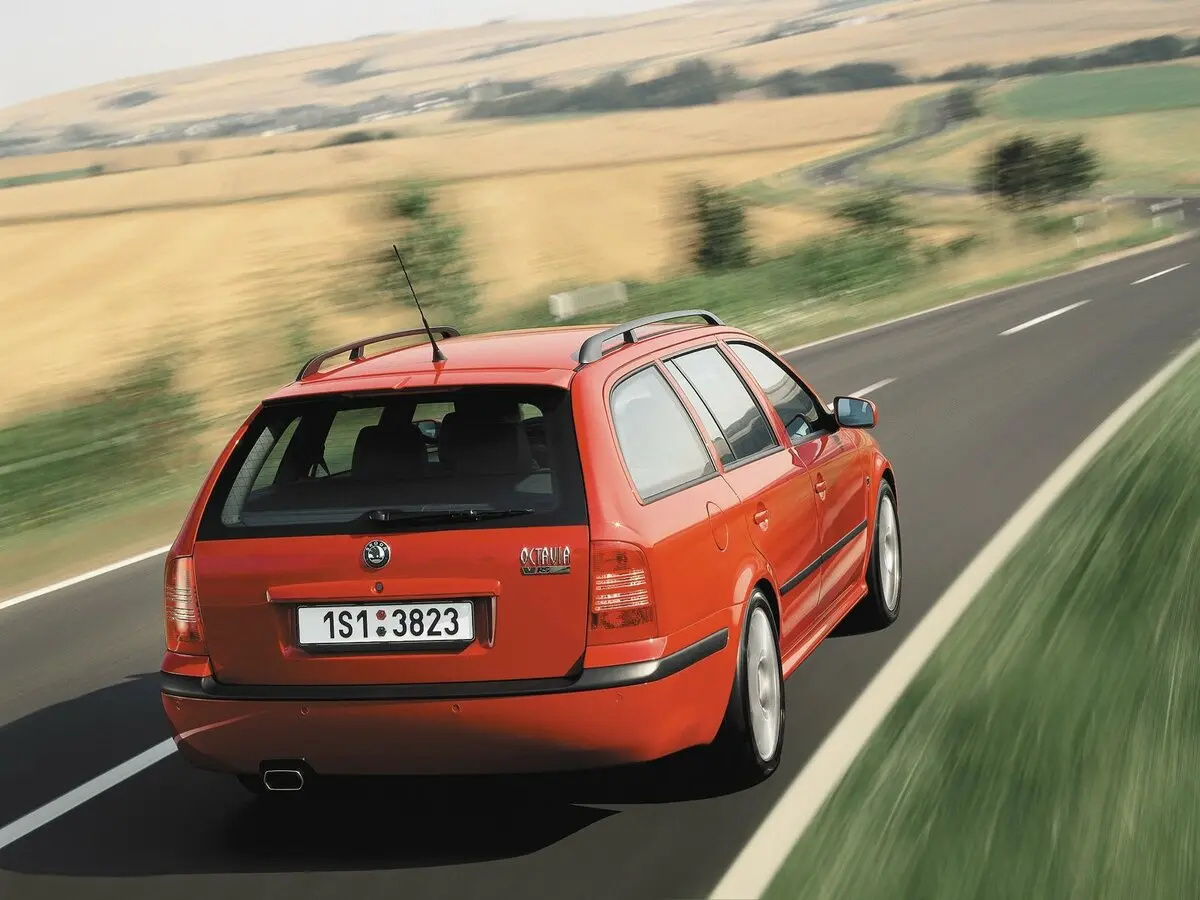 Skoda Octavia RS I Универсал 5 дв. — сүрөт 4