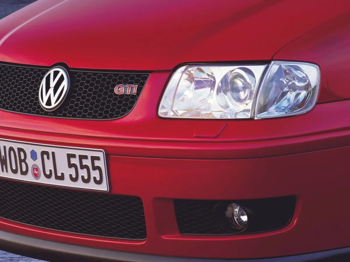 Volkswagen Polo GTI III Рестайлинг Хэтчбек 3 дв. — photo 5