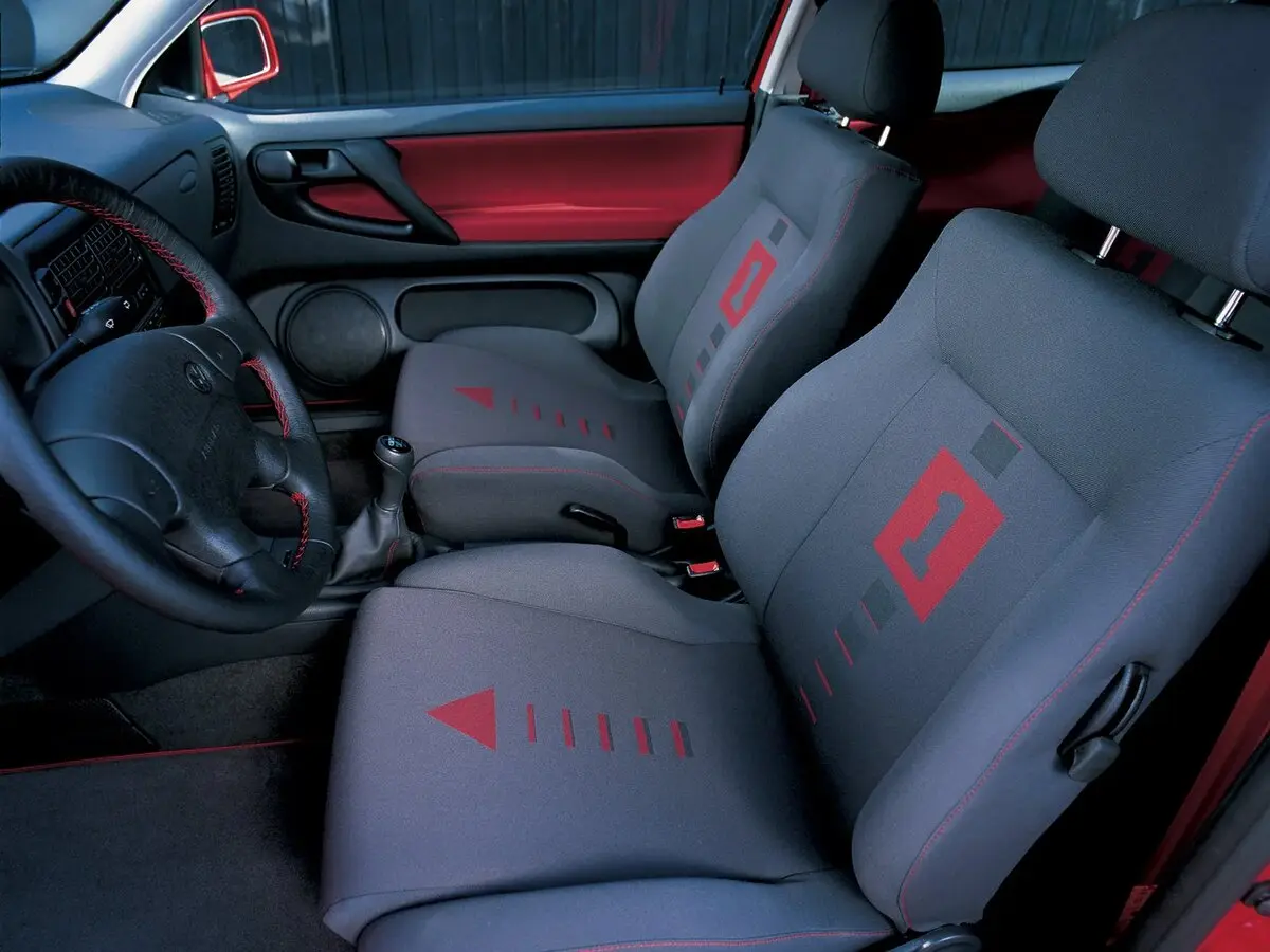 Volkswagen Polo GTI III Хэтчбек 3 дв. — сүрөт 6
