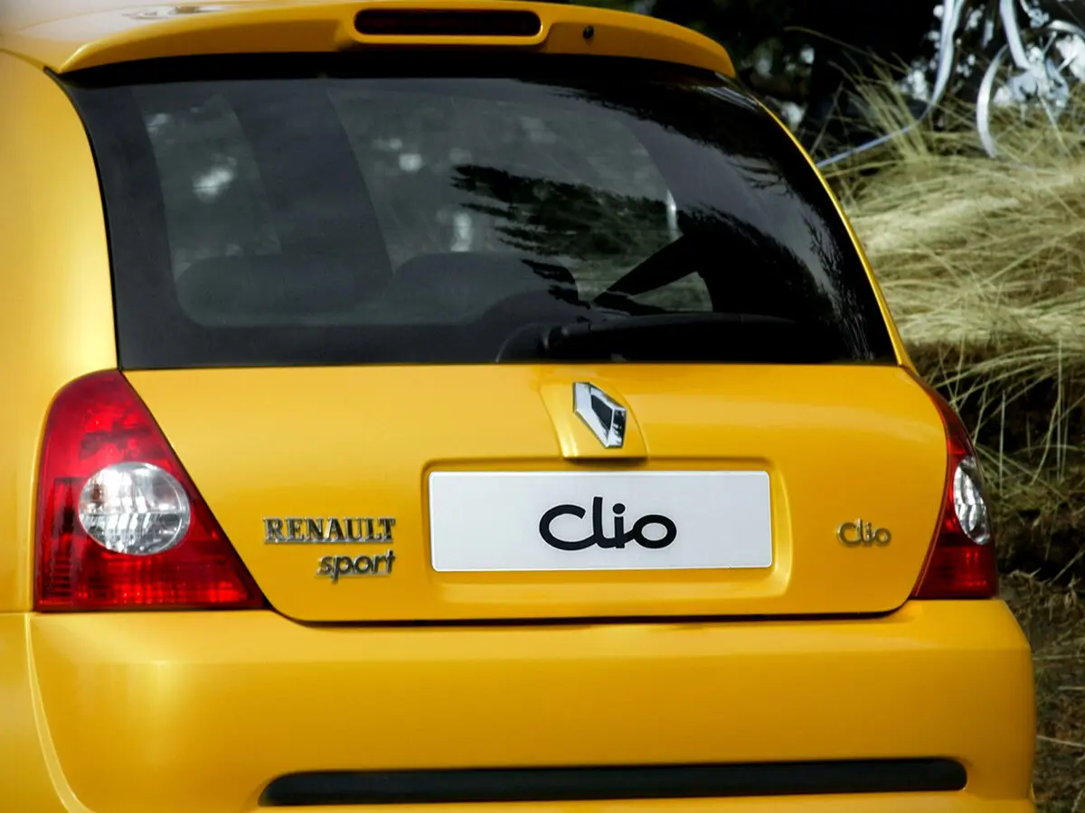 Renault Clio RS II Рестайлинг Хэтчбек 3 дв. — 照片 8