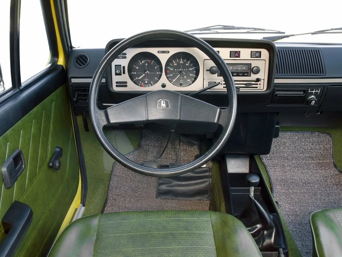 Volkswagen Golf I Хэтчбек 5 дв. — фото 4