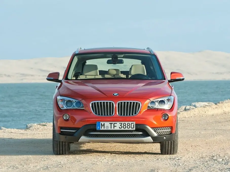 BMW X1 I (E84) Рестайлинг Внедорожник 5 дв. — photo 3