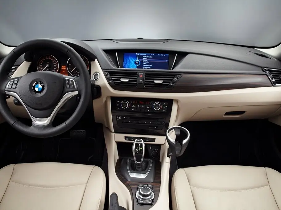 BMW X1 I (E84) Рестайлинг Внедорожник 5 дв. — photo 6