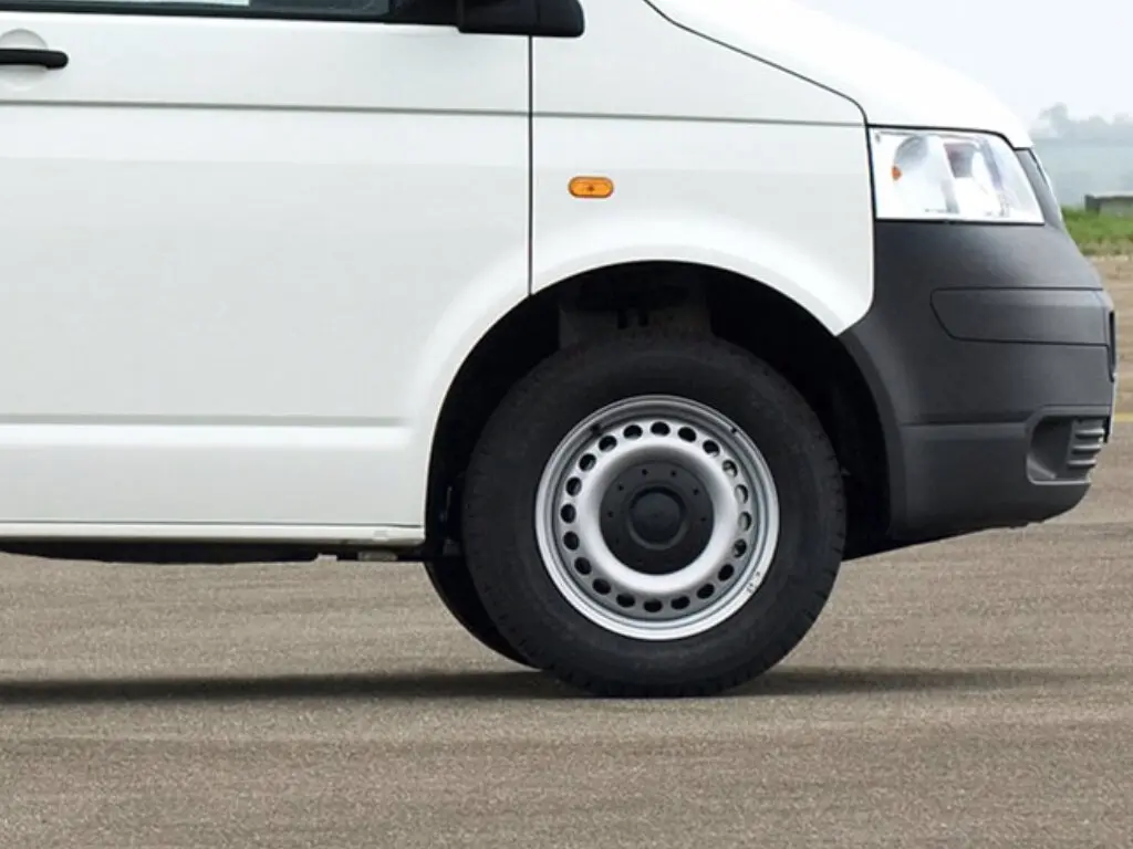 Volkswagen Transporter T5 Фургон — сүрөт 8