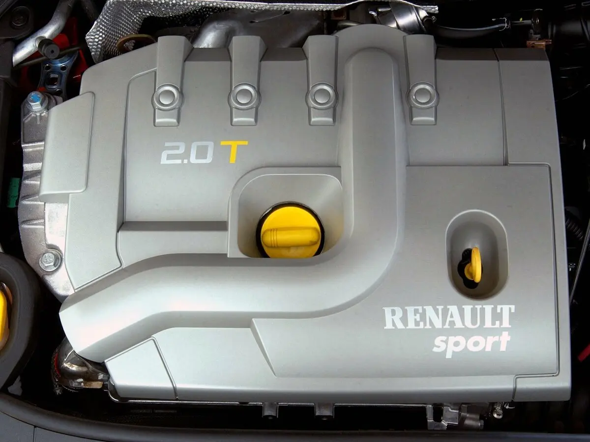 Renault Megane RS II Хэтчбек 3 дв. — photo 7
