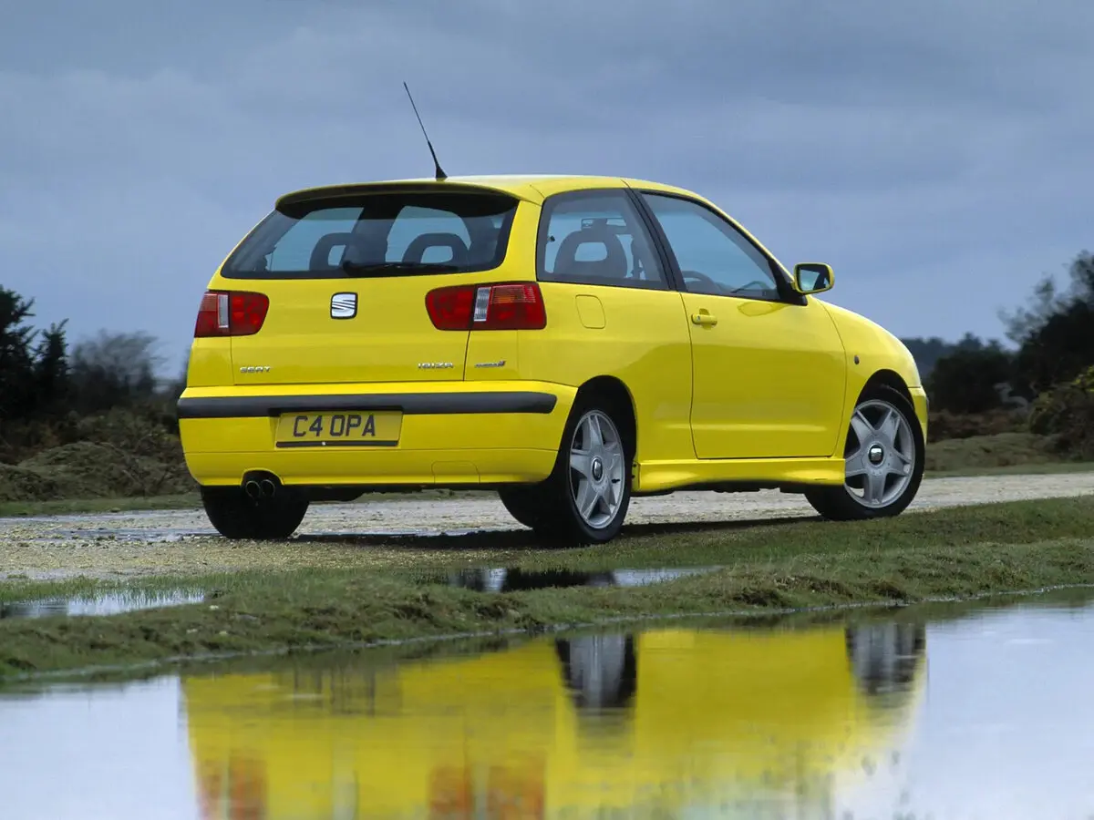 SEAT Ibiza Cupra II Рестайлинг Хэтчбек 3 дв. — photo 4