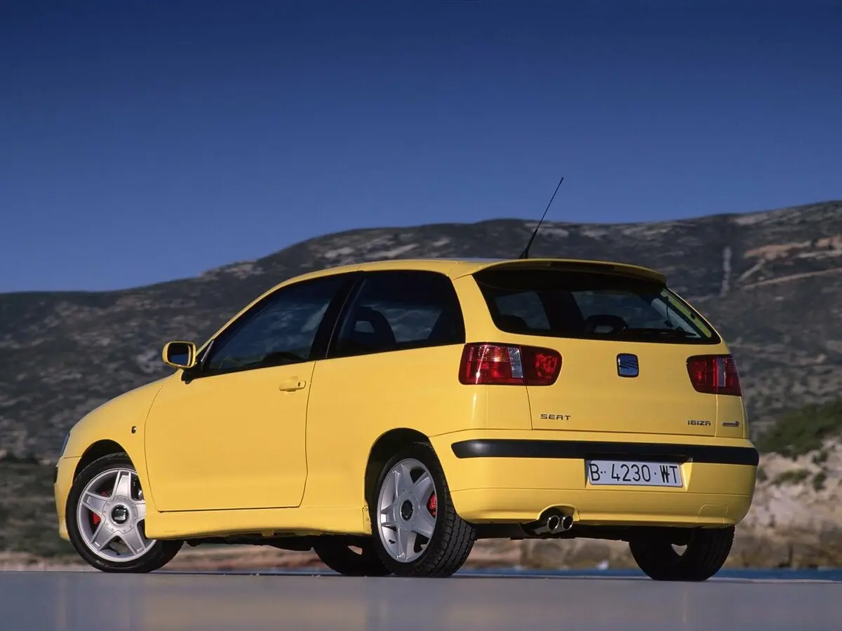 SEAT Ibiza Cupra II Рестайлинг Хэтчбек 3 дв. — photo 5