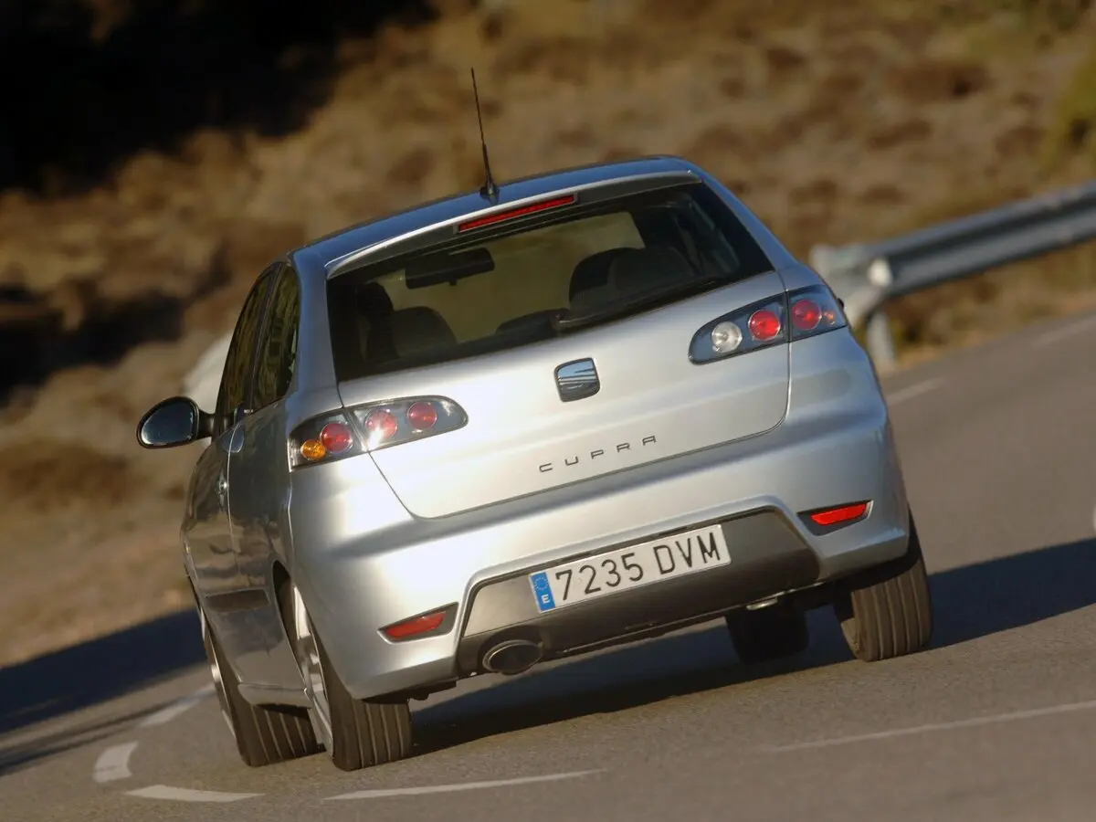 SEAT Ibiza Cupra III Хэтчбек 3 дв. — photo 4