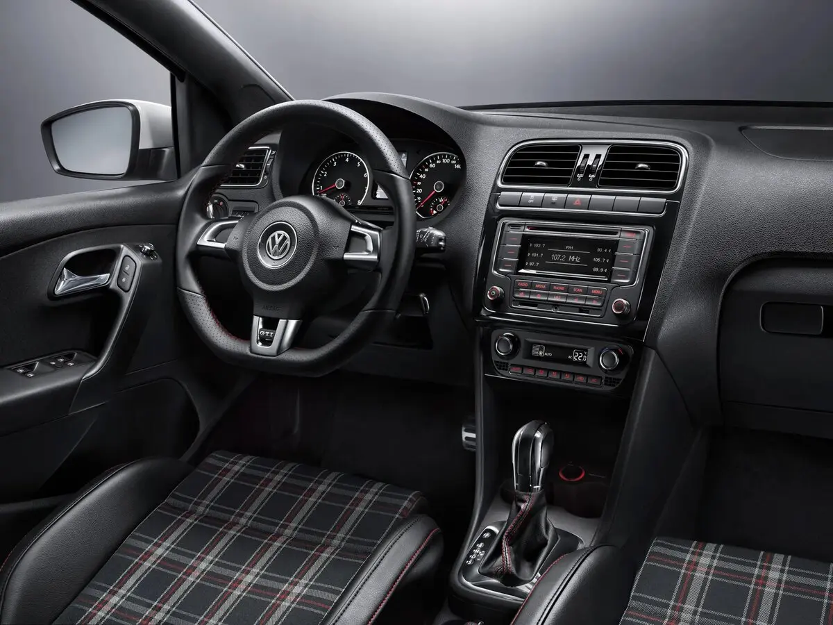 Volkswagen Polo GTI V Хэтчбек 5 дв. — сүрөт 6
