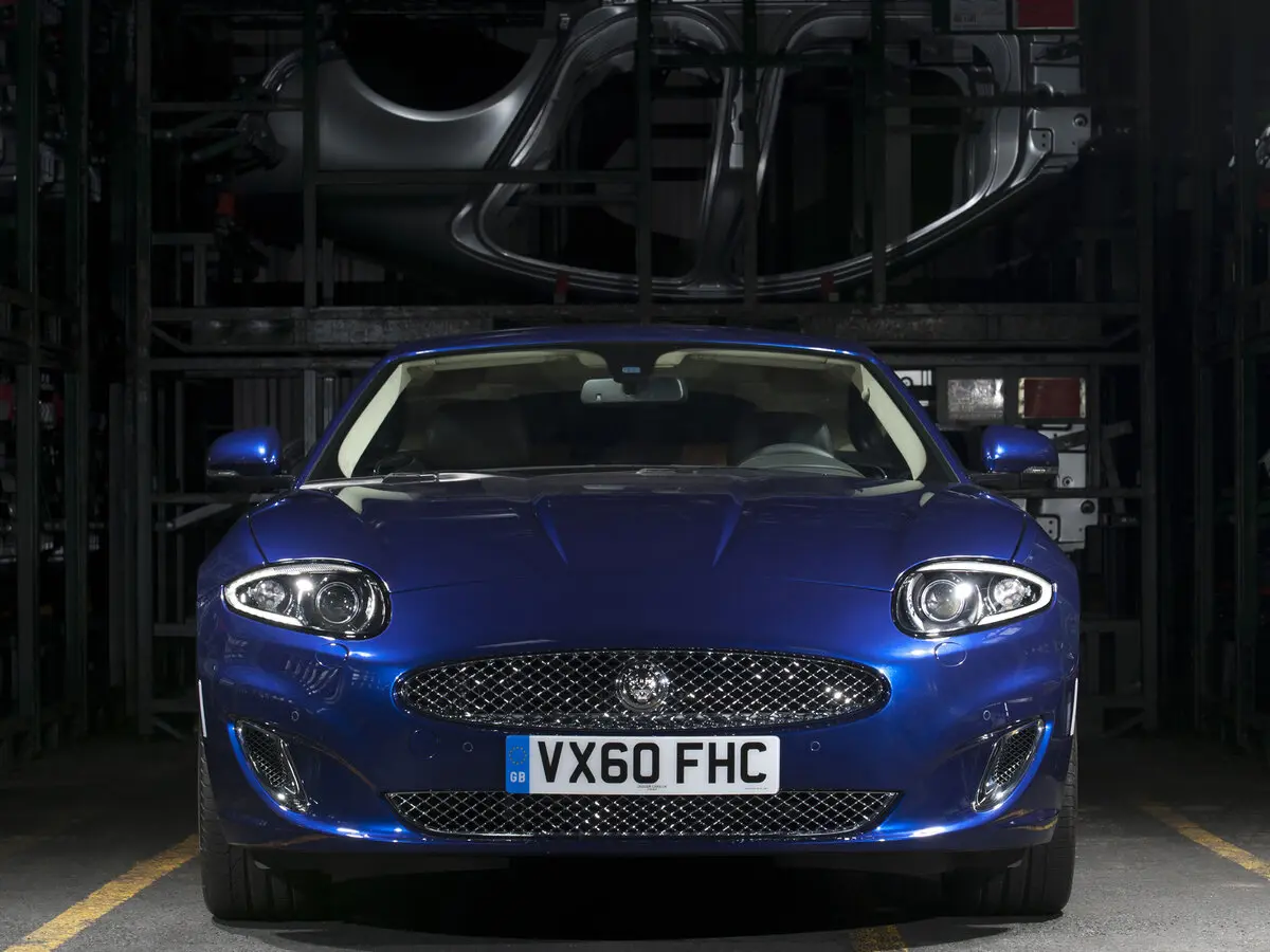 Jaguar XK II Рестайлинг 2 Купе — сүрөт 2