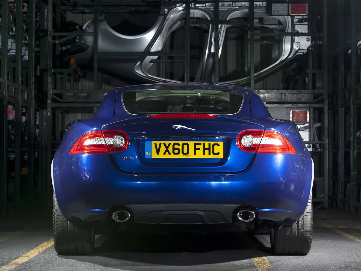 Jaguar XK II Рестайлинг 2 Купе — сүрөт 3