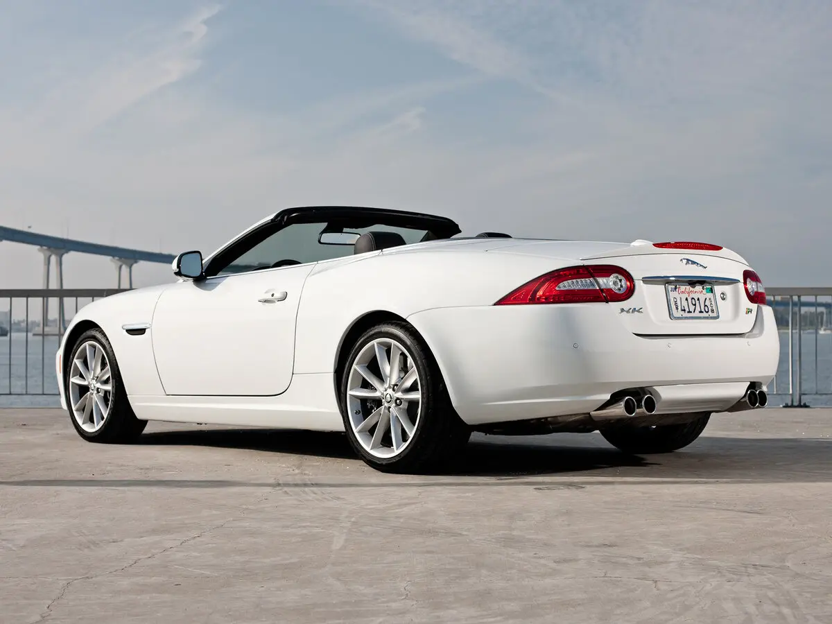 Jaguar XKR II Рестайлинг 2 Кабриолет — photo 4