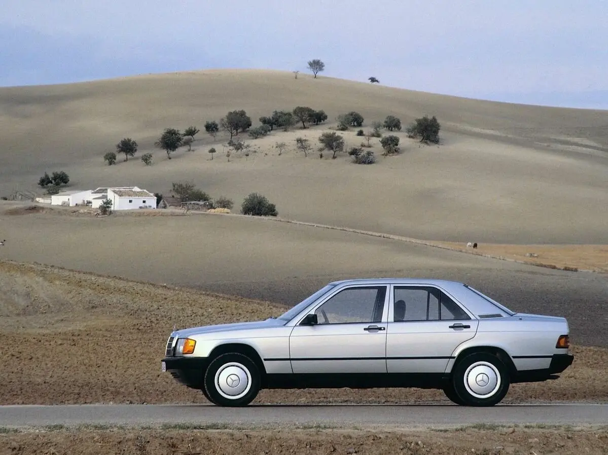 Mercedes-Benz 190 (W201) 1982 – 1993 Седан — сүрөт 2