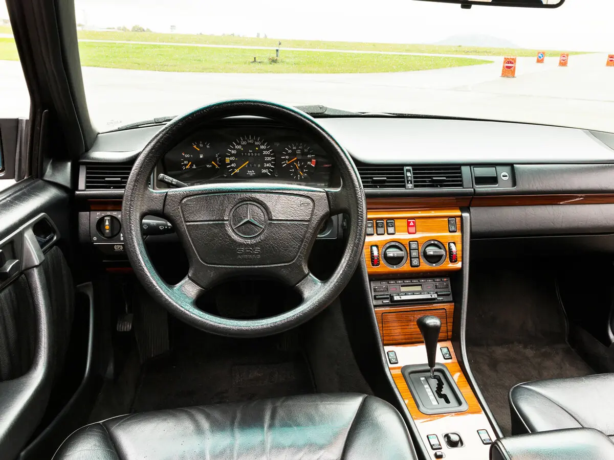 Mercedes-Benz W124 1984 – 1993 Универсал 5 дв. — сүрөт 7