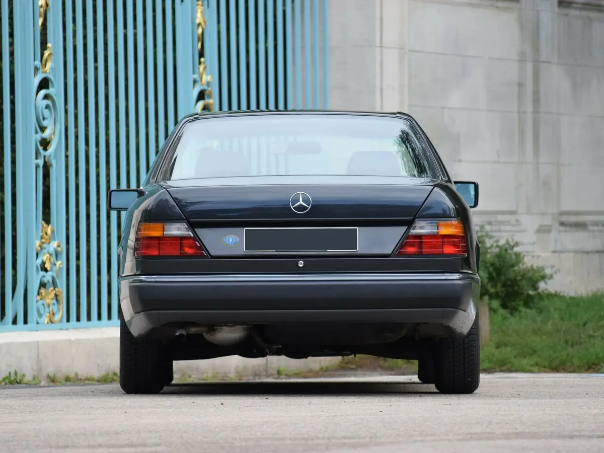Mercedes-Benz W124 1984 – 1993 Купе-хардтоп — photo 4