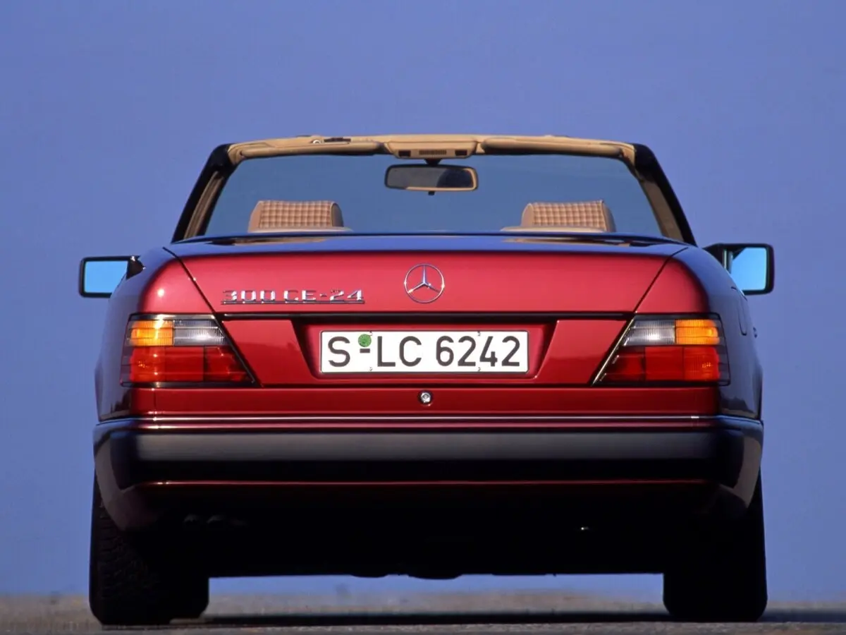 Mercedes-Benz W124 1984 – 1993 Кабриолет — сүрөт 3