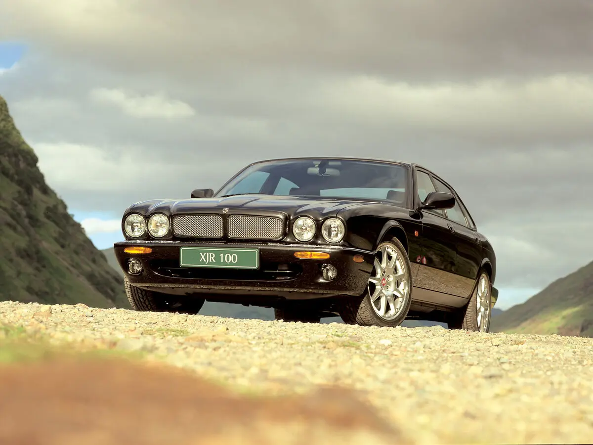 Jaguar XJR II (X308) Седан — photo 3