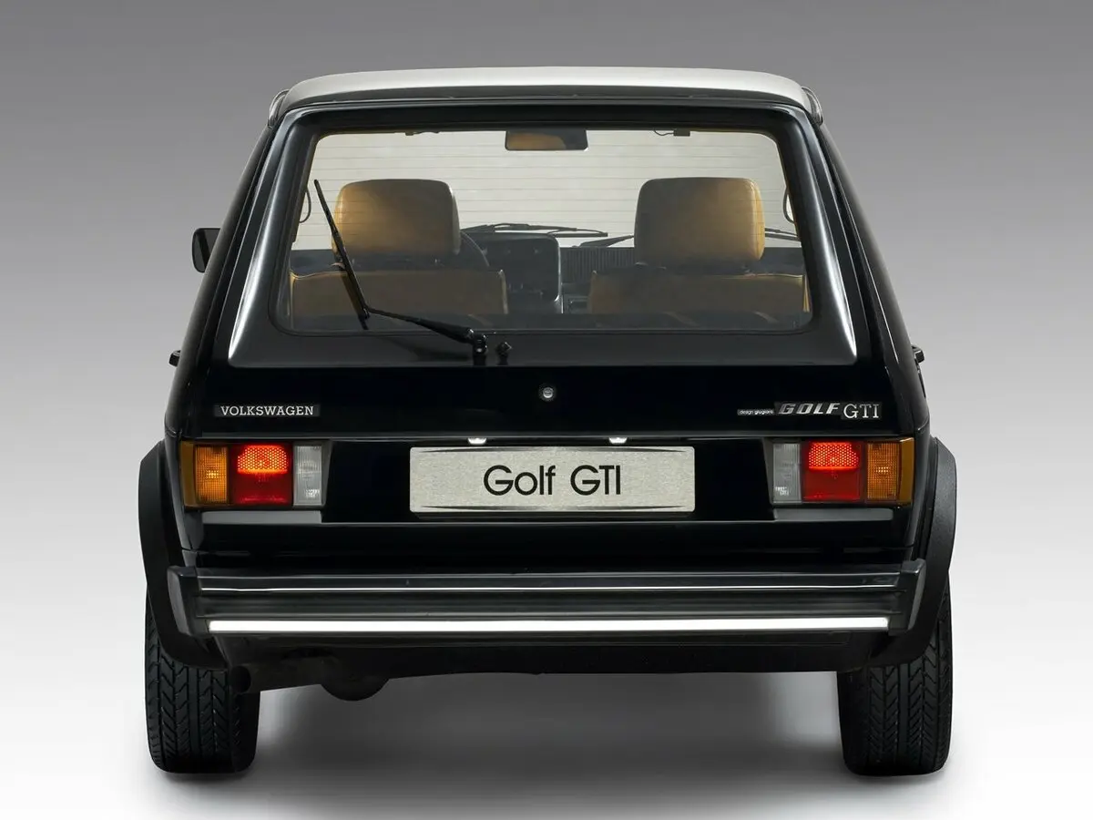 Volkswagen Golf GTI I Хэтчбек 3 дв. — сүрөт 4