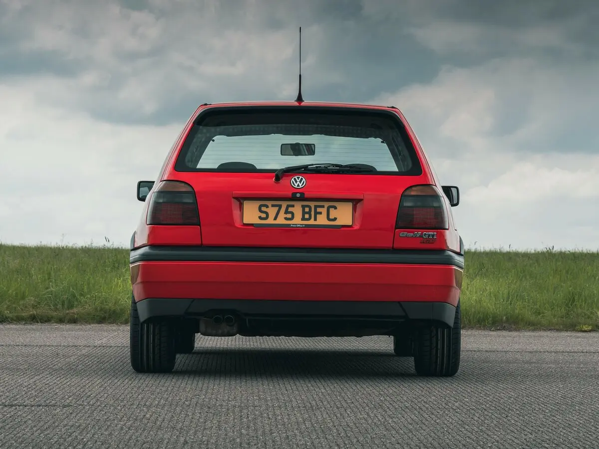 Volkswagen Golf GTI III Хэтчбек 3 дв. — сүрөт 4
