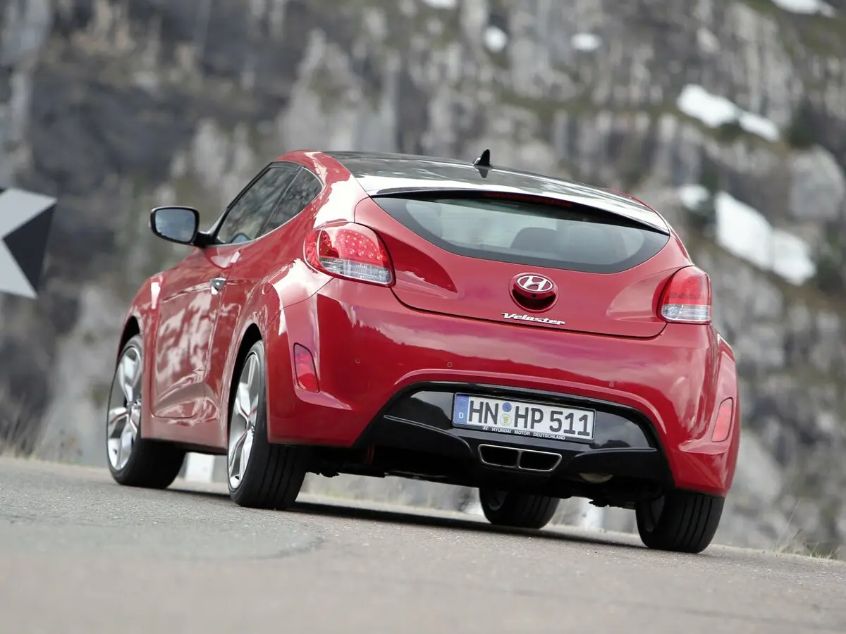 Hyundai Veloster I Хэтчбек 4 дв. — сүрөт 4