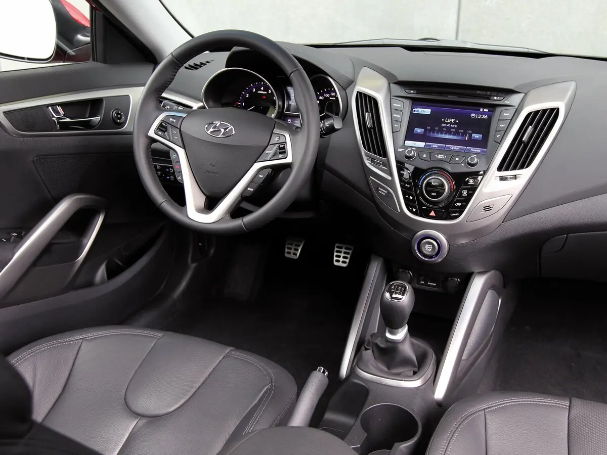 Hyundai Veloster I Хэтчбек 4 дв. — сүрөт 7