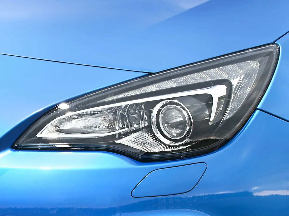 Opel Astra OPC J Хэтчбек 3 дв. — photo 12