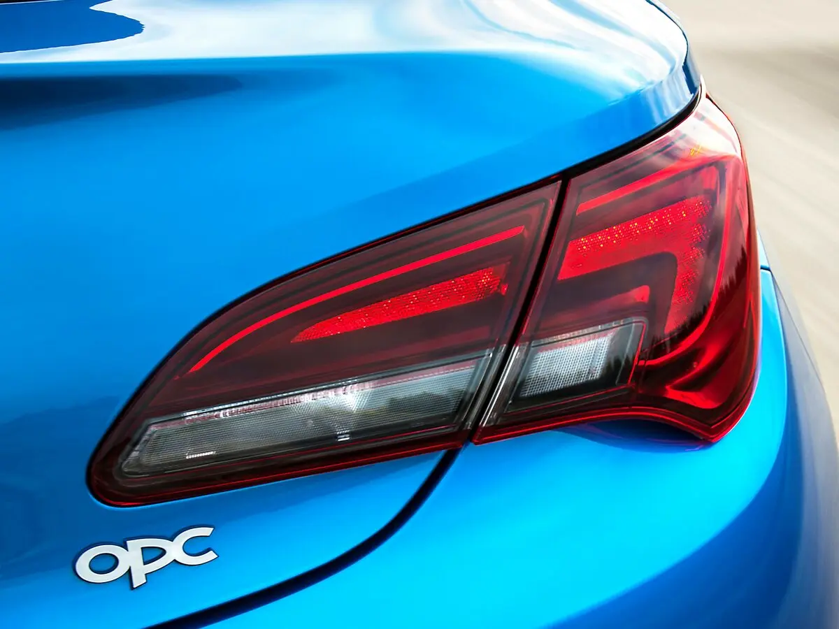 Opel Astra OPC J Хэтчбек 3 дв. — photo 13