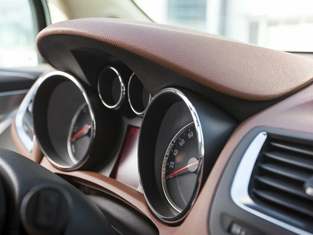 Opel Mokka I Внедорожник 5 дв. — сүрөт 9