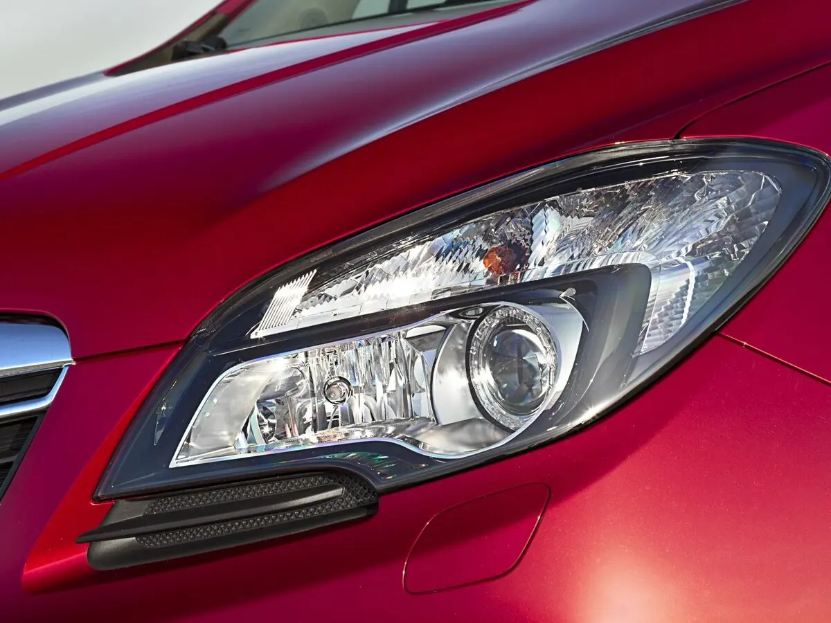 Opel Mokka I Внедорожник 5 дв. — сүрөт 12