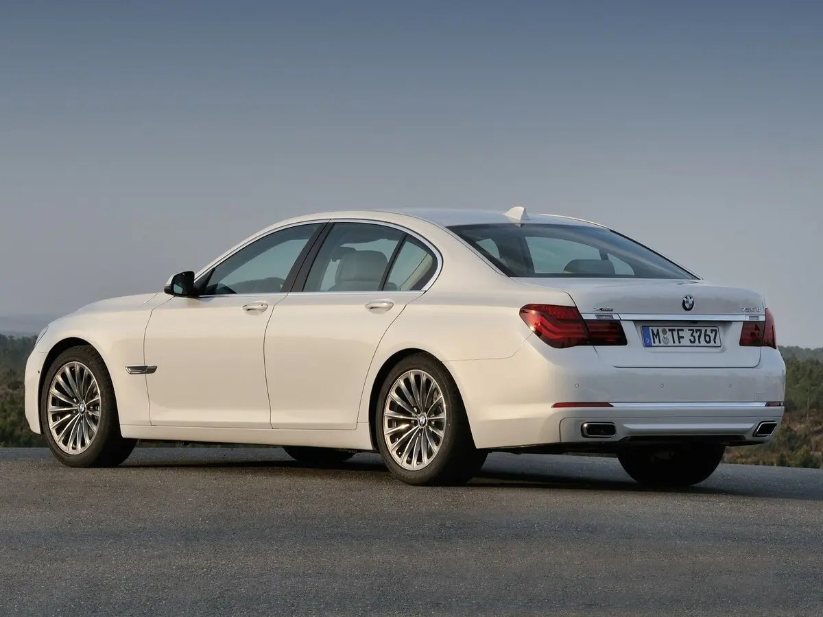 BMW 7 серии V (F01/F02/F04) Рестайлинг Седан — сүрөт 5