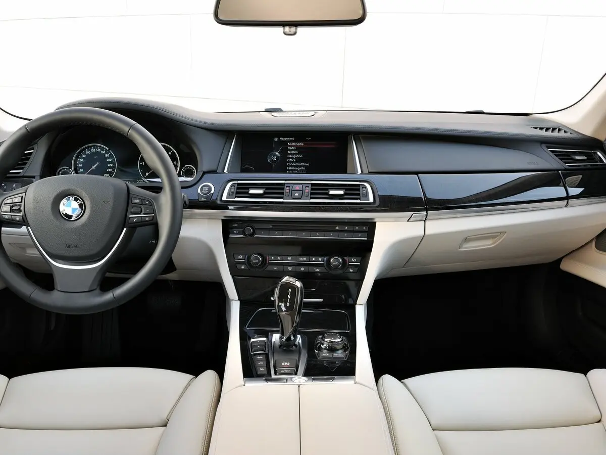 BMW 7 серии V (F01/F02/F04) Рестайлинг Седан — сүрөт 6