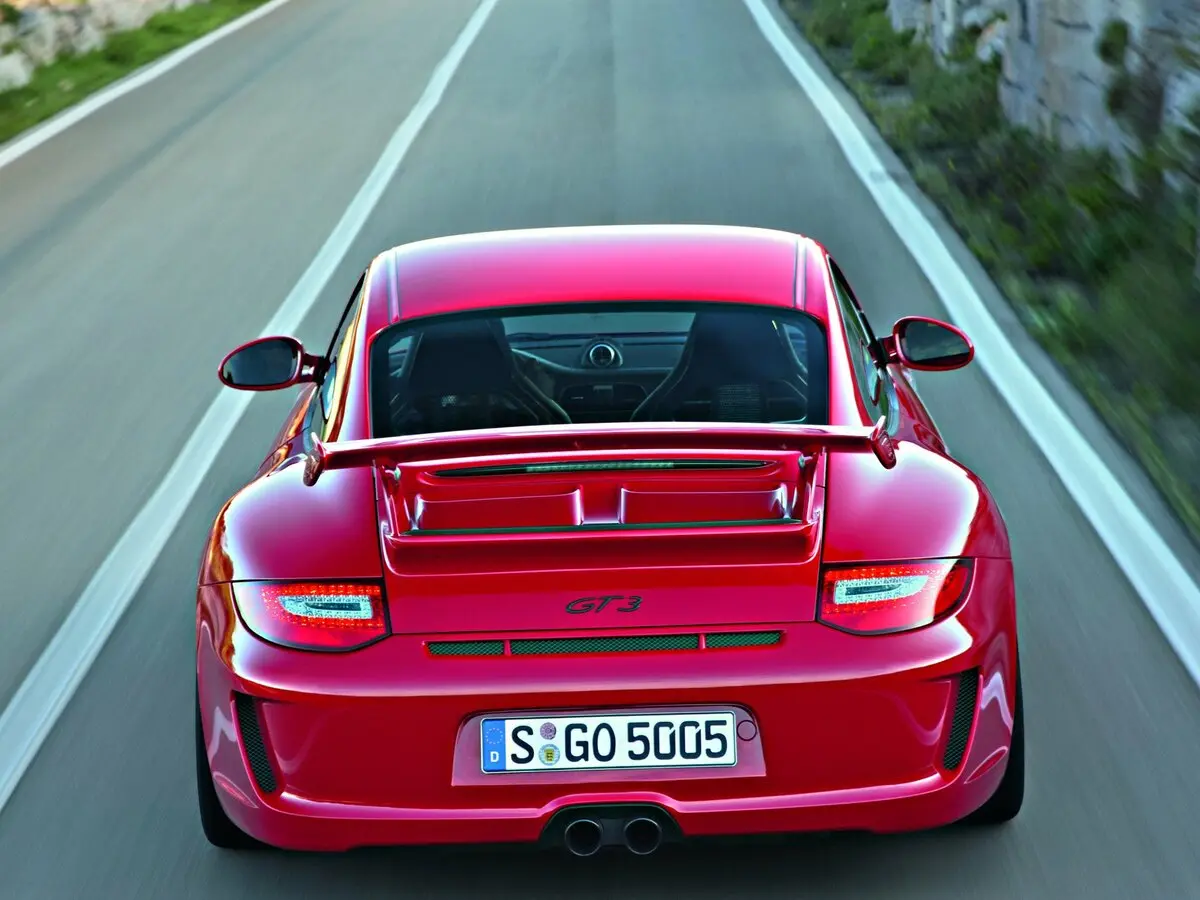 Porsche 911 GT3 997 Рестайлинг Купе — photo 4