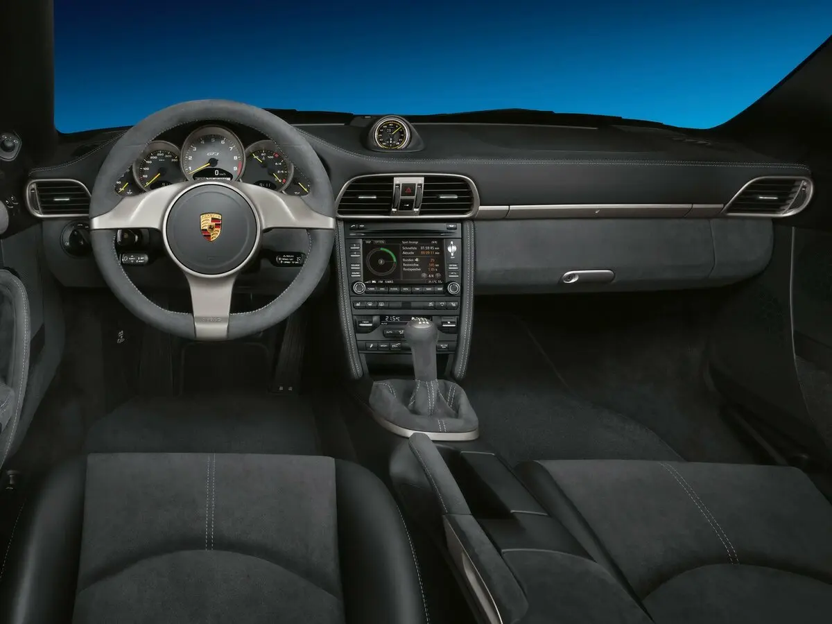 Porsche 911 GT3 997 Рестайлинг Купе — photo 6